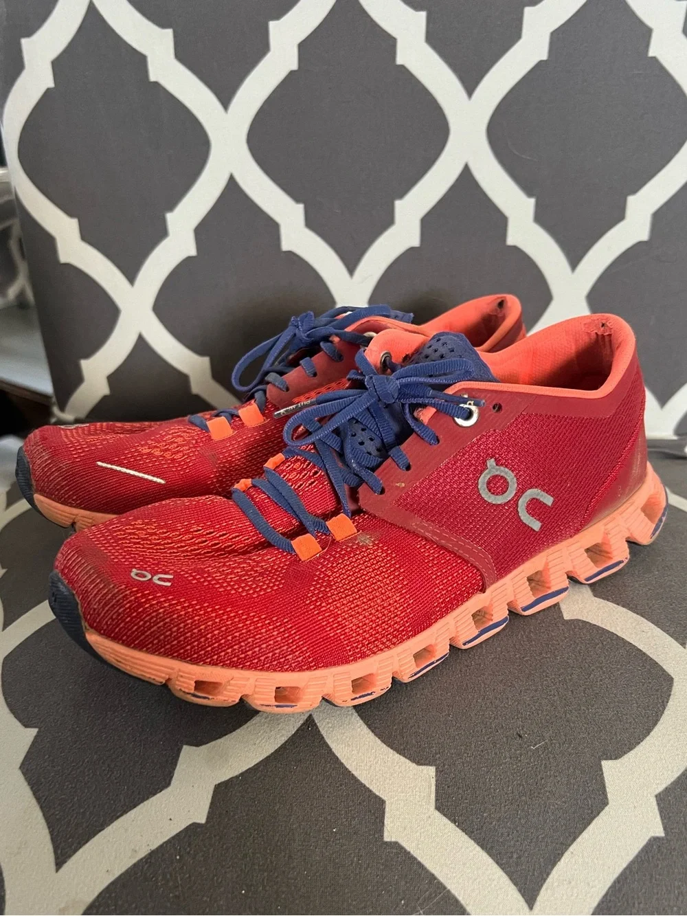 On Running running athletic